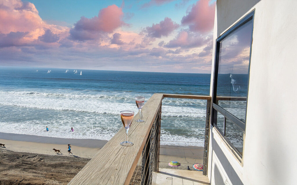 APT 2W at Tijuana Beach Pads